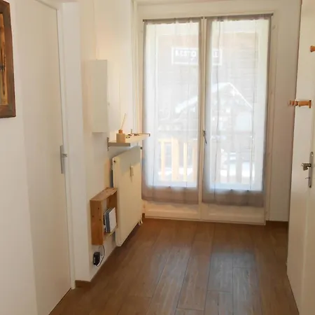 Cosy 6 Pers, Balcon, Animaux Admis, Parking - Fr-1-516-4 Apartment
